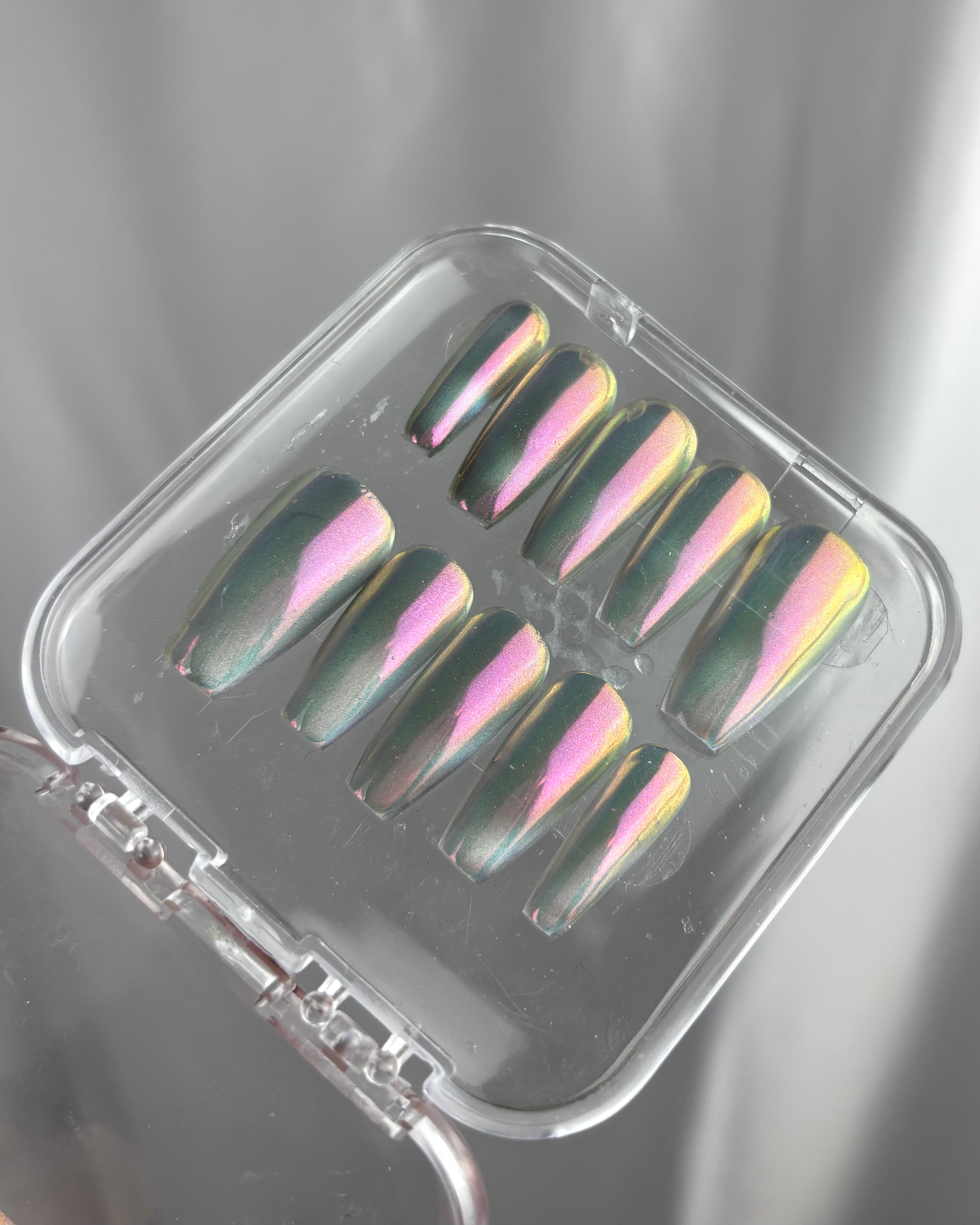 Glazed cat-eye